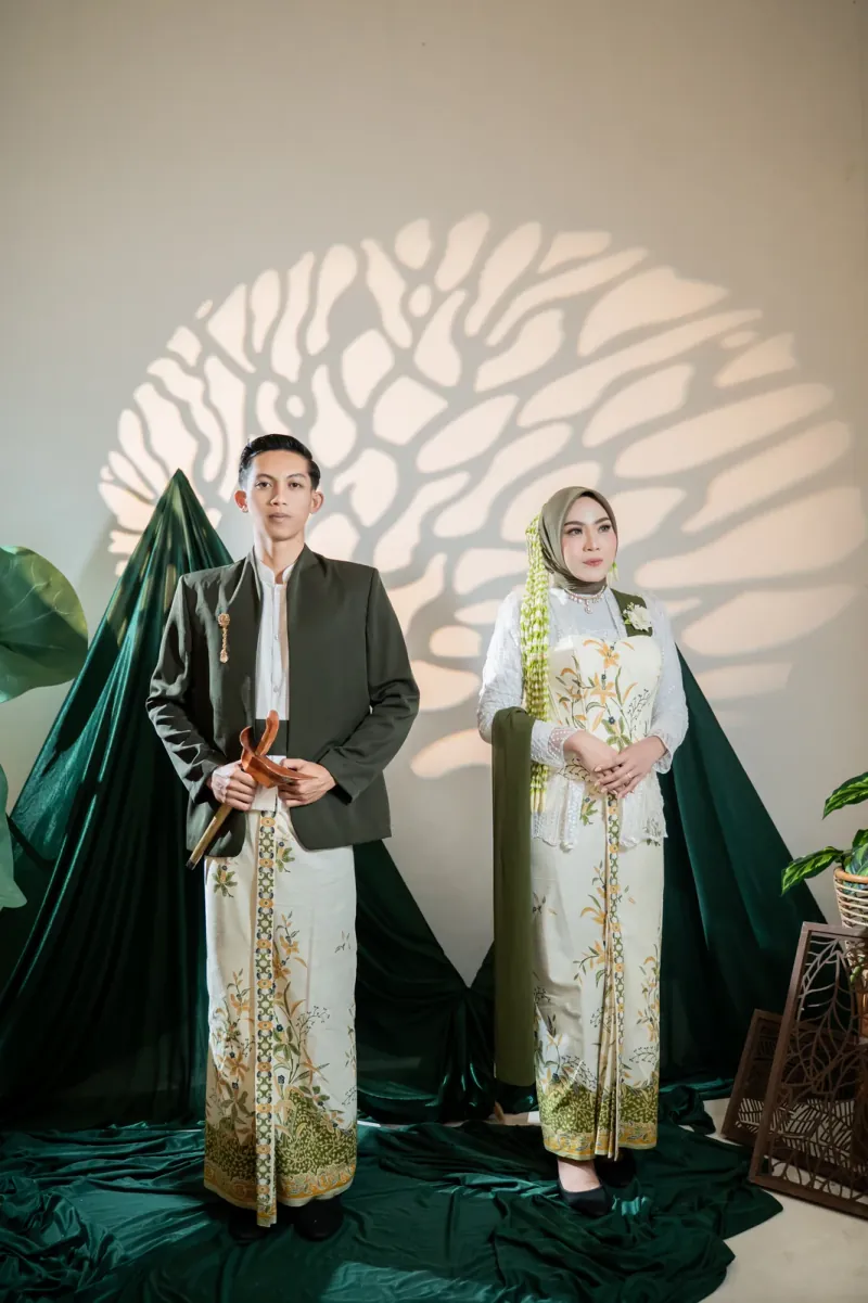 Riky & Meydi Wedding Background